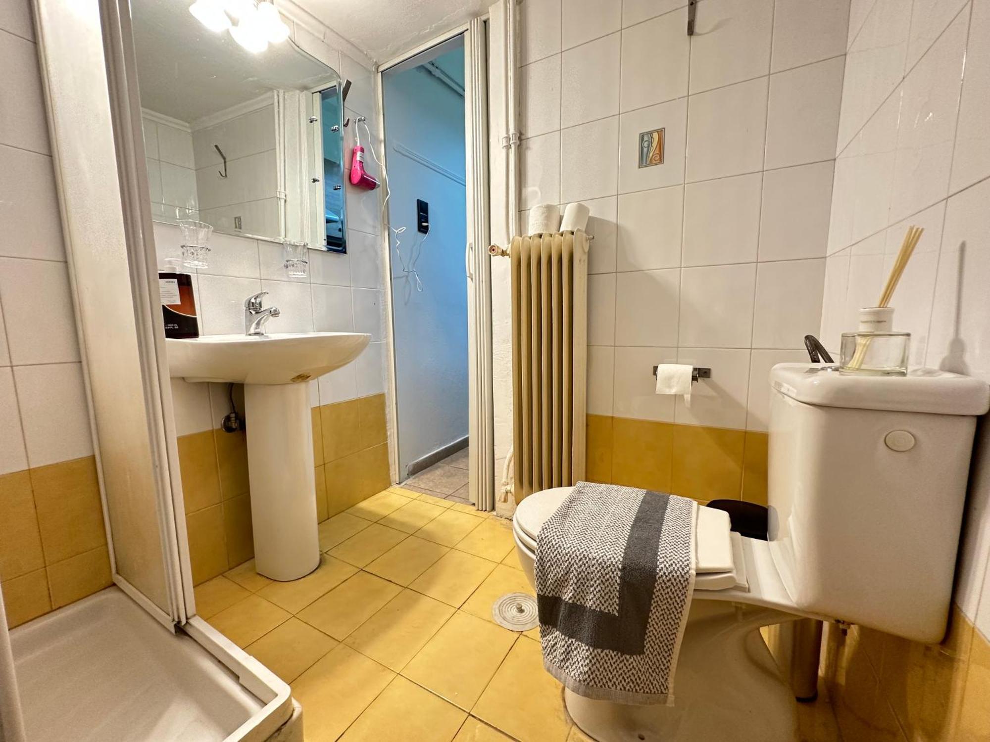 Aretousas Apartment アテネ エクステリア 写真