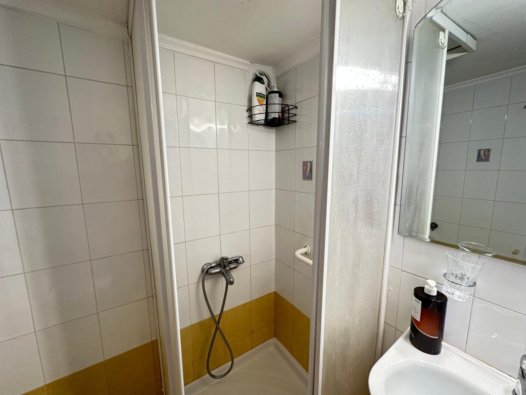 Aretousas Apartment アテネ エクステリア 写真